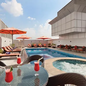 4* Отель Ramada By Wyndham Deira