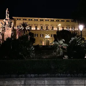 Hola Cathedral House , Palermo Italia