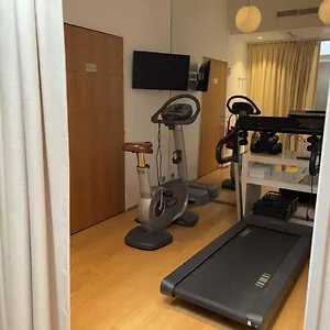 Hotell Le Six Paris